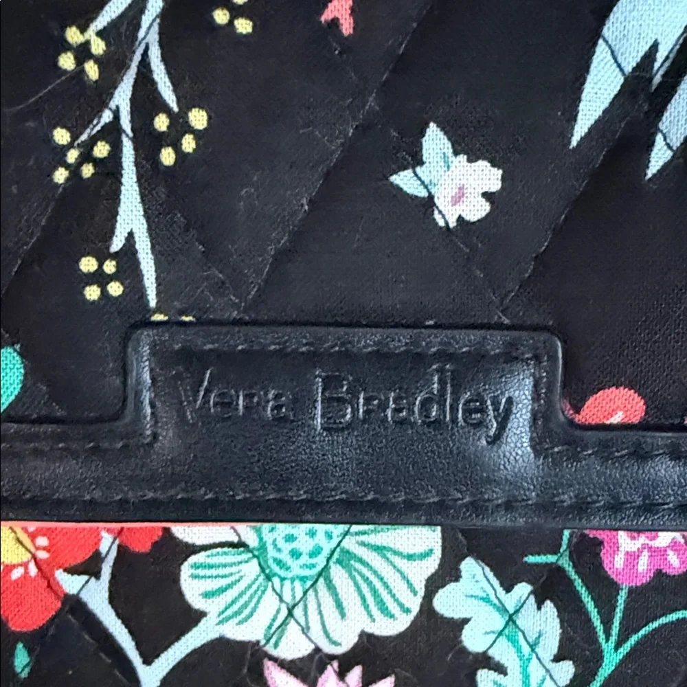 Vera Bradley Black Quilted Wallet with Multicolor Floral Print - Picture 4 of 8